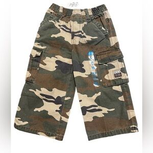 The Children’s Place Pull On Camo Cargo Pants - Size 24mo